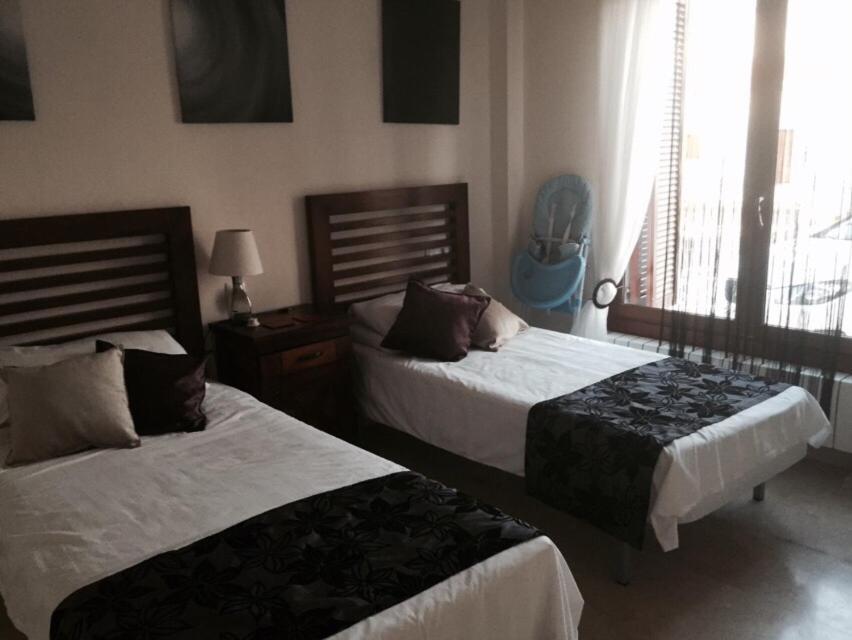 Casa Catherina Joan - El Valle Golf Resort Banos y Mendigo المظهر الخارجي الصورة